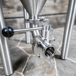 Anvil Crucible™ Conical Fermentor - 7 Gallon -Liquor Discount Store 43462 Anvil Crucible 7Gal 4