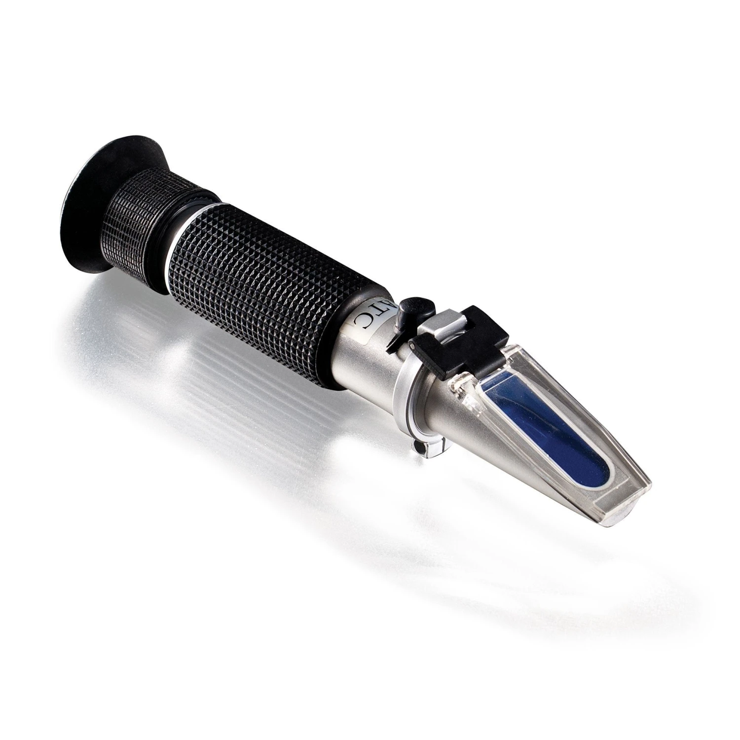 Brix/Specific Gravity Refractometer W/ATC 1 Brix/Specific Gravity Refractometer W/ATC