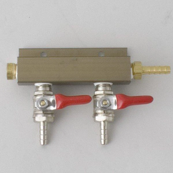 CO2 Distributor 2 Way W/ 1/4" Barb Shutoff 1 CO2 Distributor 2 Way W/ 1/4" Barb Shutoff